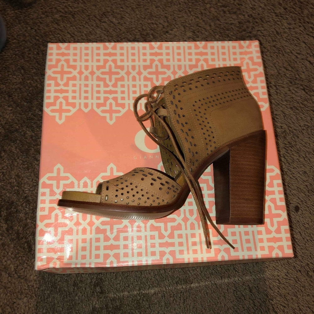 Gianni Bini Shoes